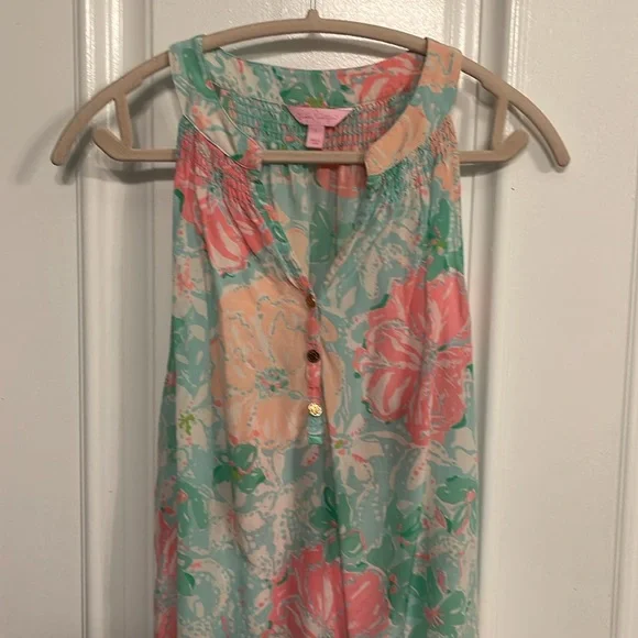 EUC Lilly Pulitzer silk sleeveless top.  Size L - Picture 2 of 6